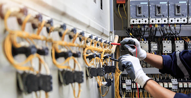 Professional Electrician technician working in Williamstown, NJ